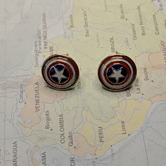 Captain America stud earrings - Picture 8 of 8